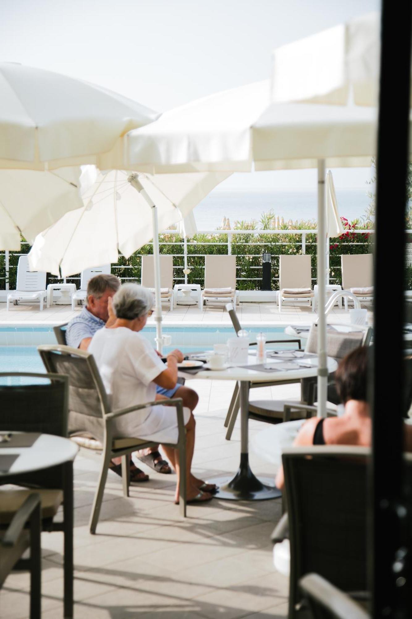 Hotel Bristol Lido di Jesolo Exterior photo